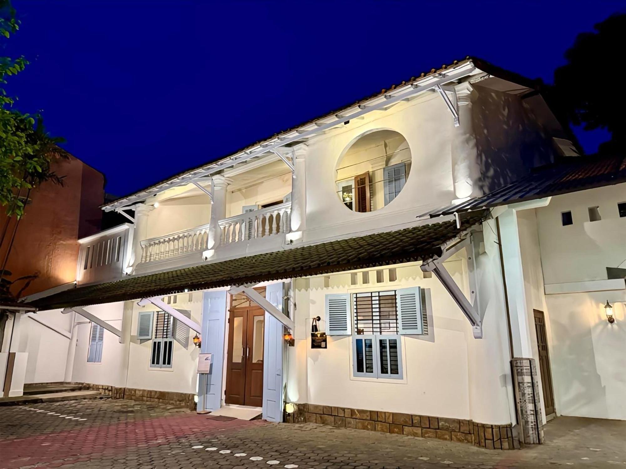 The Raden Patah Heritage Kota Lama เซอมารัง ภายนอก รูปภาพ